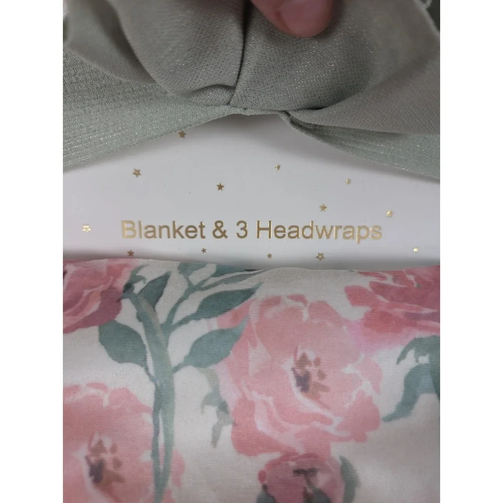 Simply BABY Chic PInk Rose Plush Blanket Set & 3 Matching Head Wraps Gift NEW